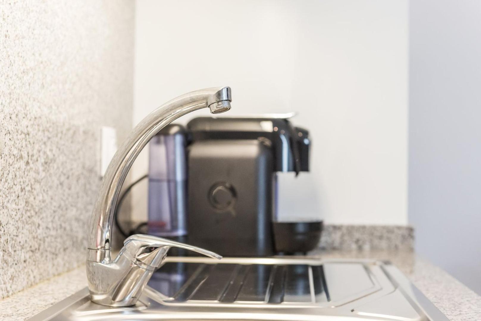 Guestready - Spacious Modern Stay In Porto Vila Nova de Gaia Buitenkant foto