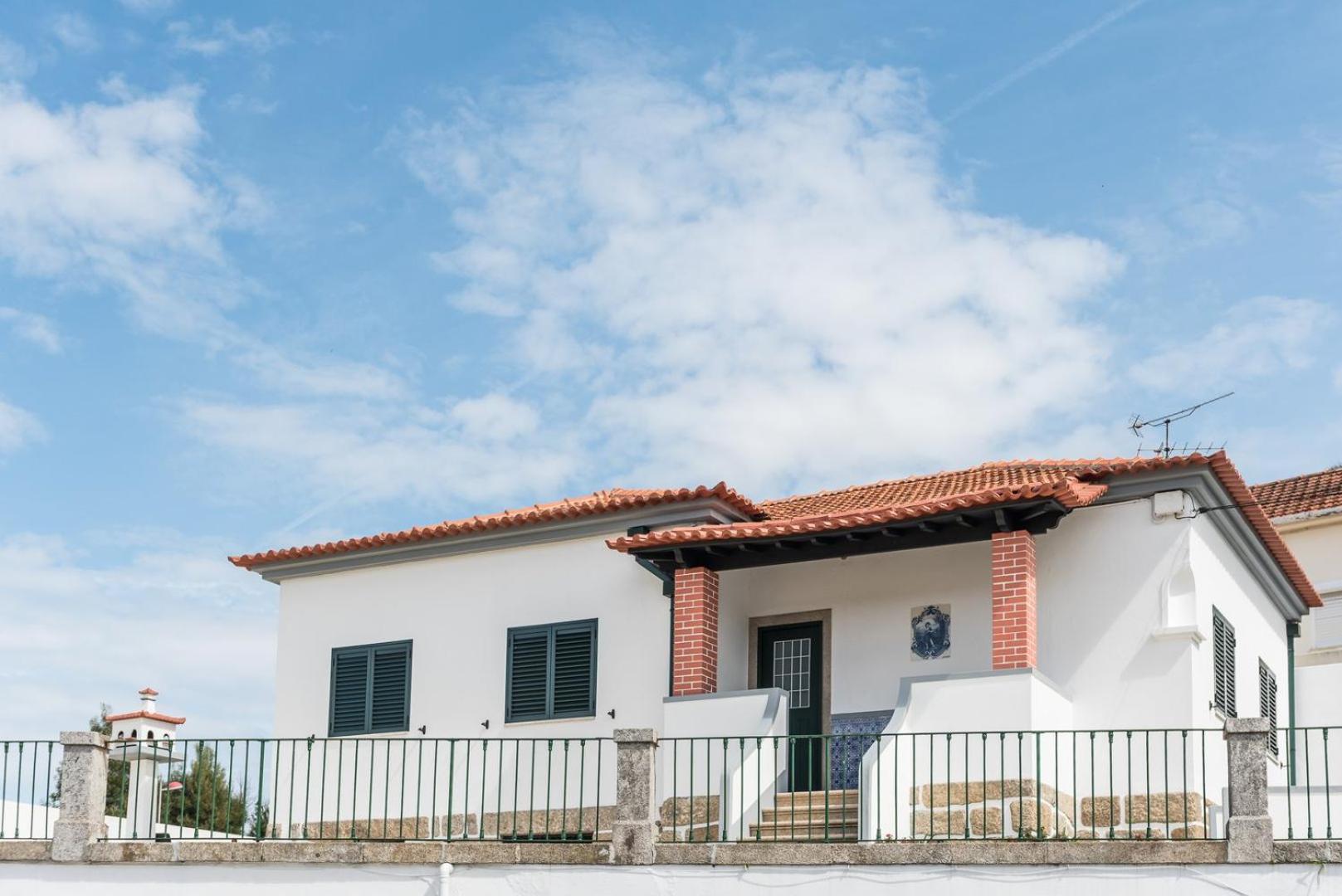 Guestready - Spacious Modern Stay In Porto Vila Nova de Gaia Buitenkant foto