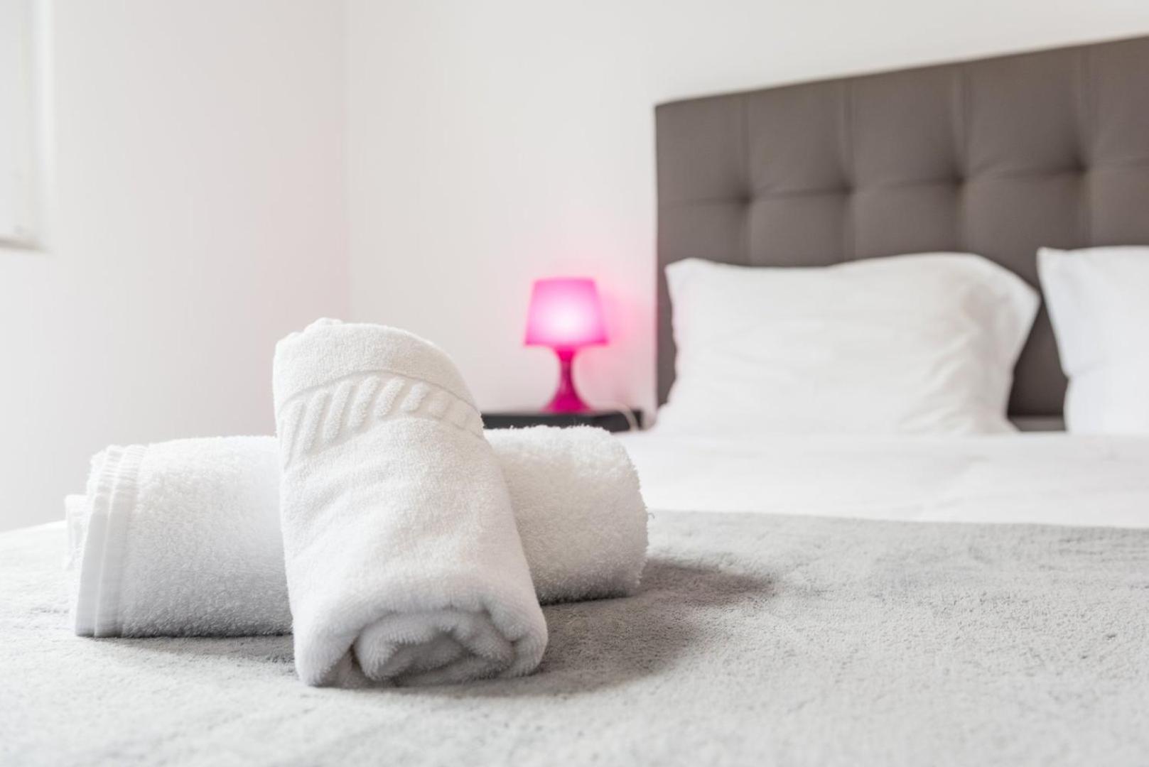 Guestready - Spacious Modern Stay In Porto Vila Nova de Gaia Buitenkant foto