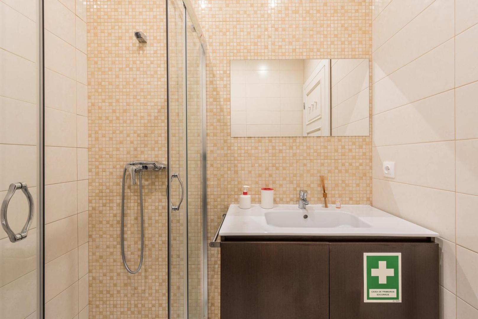 Guestready - Spacious Modern Stay In Porto Vila Nova de Gaia Buitenkant foto