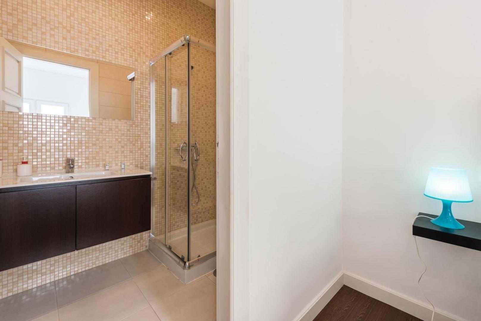 Guestready - Spacious Modern Stay In Porto Vila Nova de Gaia Buitenkant foto