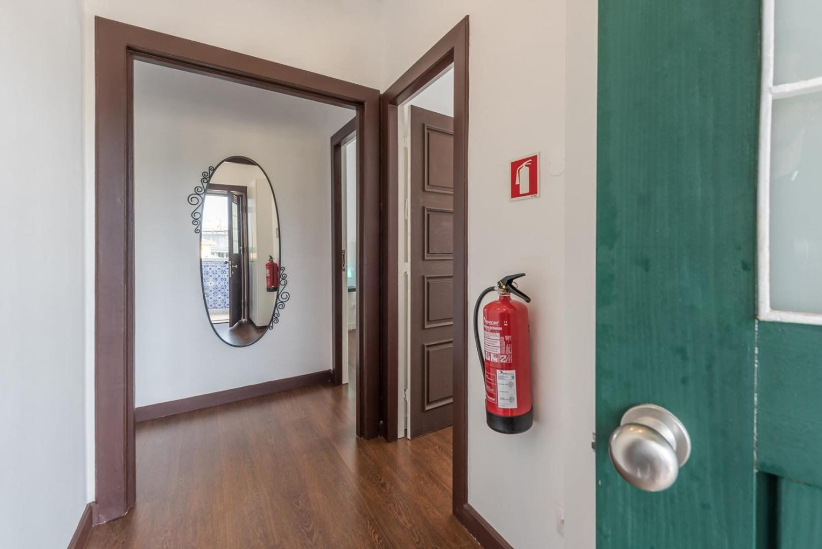 Guestready - Spacious Modern Stay In Porto Vila Nova de Gaia Buitenkant foto